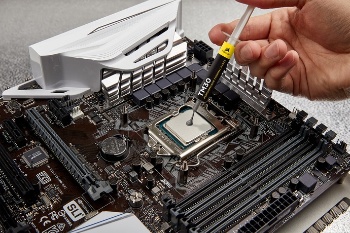 Laptop termal macun nasıl sürülür?