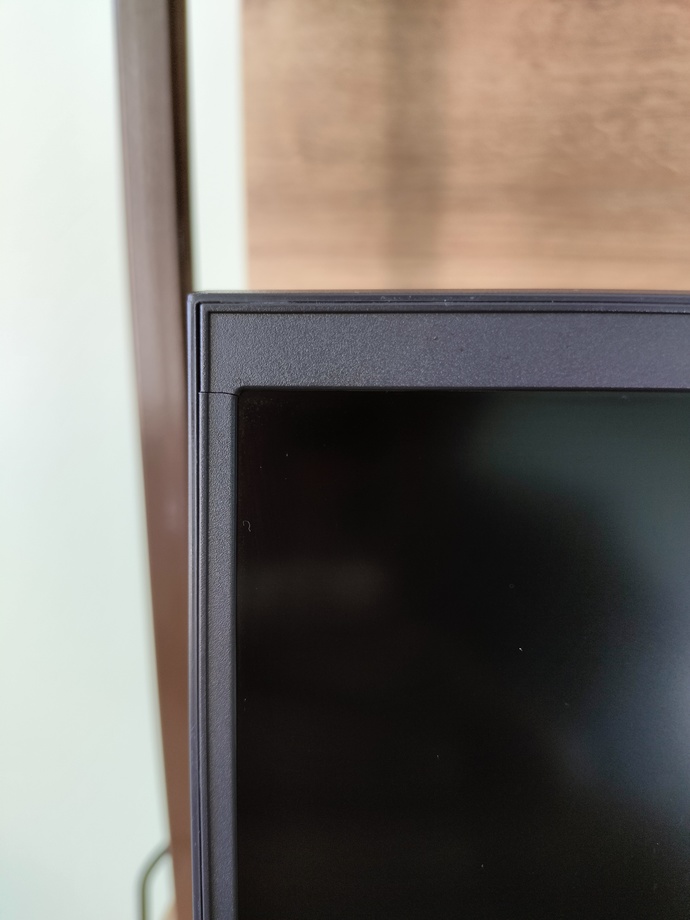 Laptopumun çerçevesi kırıldı nasıl düzelir?
