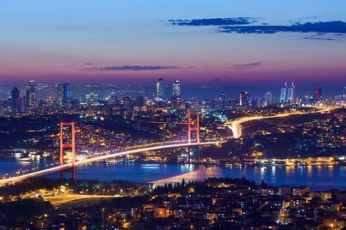 İstanbul’da ortalama yaşam maliyeti aylık 47.493 TL oldu. Aylık kaç para ile geçiniyorsunuz?