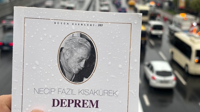 Günaydın. Siz şu an hangi kitabı okuyorsunuz?