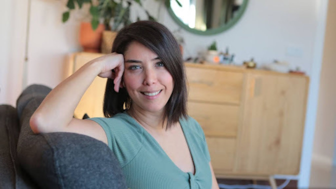 Ben, Doula İpek Türcan; bebeklerde beslenme, 1-3 yaş arası değişen beslenme düzeni, devam sütü ve ek gıdaya geçiş gibi konularda bana sorularınız neler? 