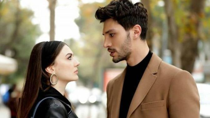 Sevgilim ne çiçek alır ne de güzel söz söyler. Ayrılsam mı?