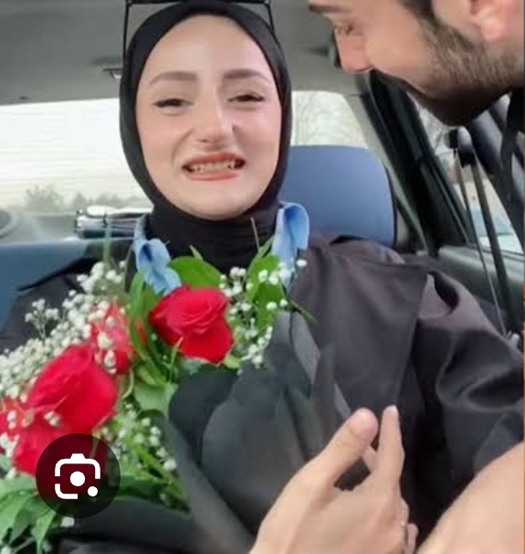 Şova dökülen ilişkiler size samimi geliyor mu?