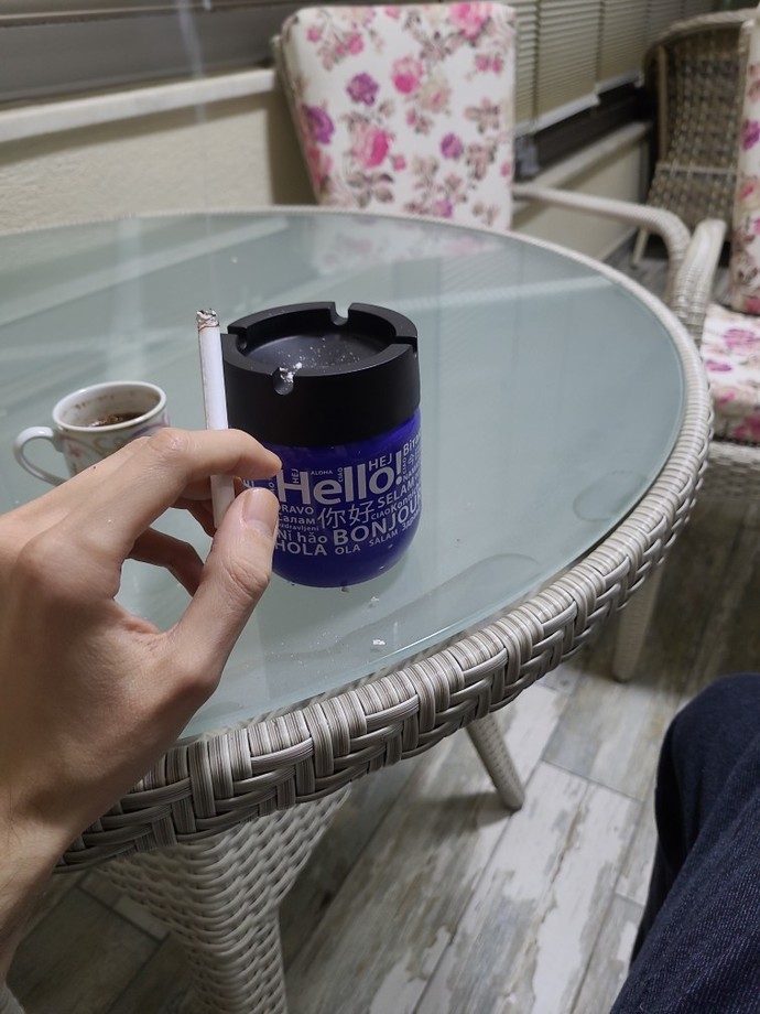 Yeni sigara kül tablası güzel mi?