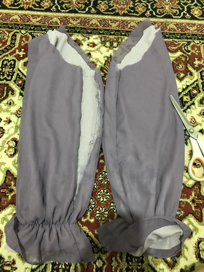 Elbisemi beğenmiyordum, kısa elbise yaptım. Kalanla da gecelik çıkar mı?