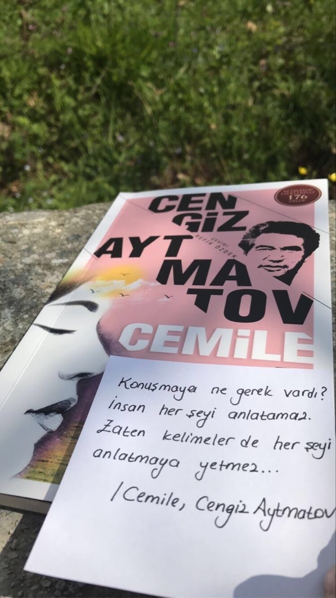 Akıcı çok uzun olmayan bir roman önerir misin?
