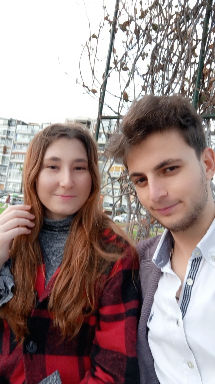 Sevgilinizin giyim tarzını beğenir misiniz yoksa kendi istediğiniz tarzı mı giydirmeye çalışırsınız?