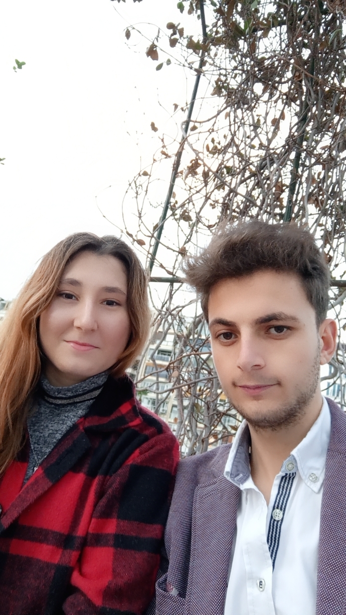 Sevgilinizin giyim tarzını beğenir misiniz yoksa kendi istediğiniz tarzı mı giydirmeye çalışırsınız?