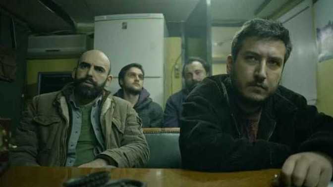 Tekrar tekrar izlediniz bir film var mı?