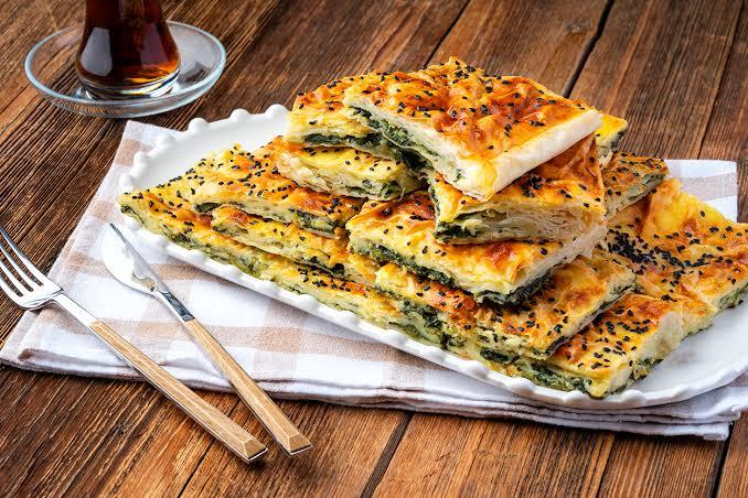 Ispanağın böreğini mi , yemeğini mi tercih edersiniz?