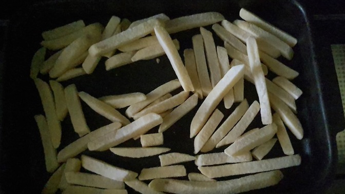 Tek kişi için bu kadar patates çok mu?