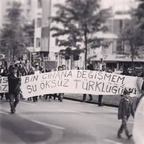 Başka bir ülkenin vatandaşı olmak için Türk vatandaşlığından vazgeçer misiniz?