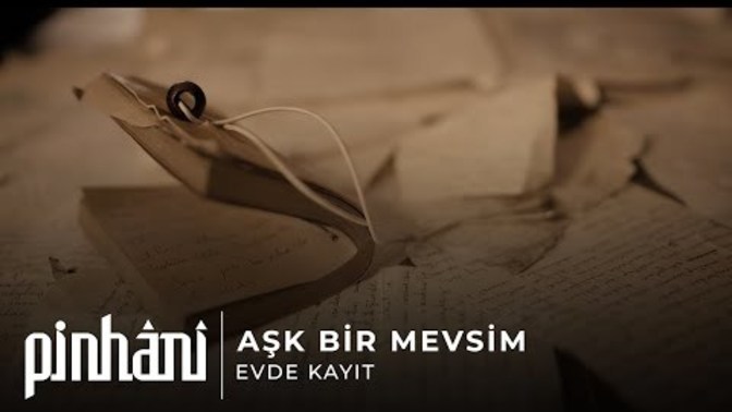 Geceye bir şarkı bırakın desem hangisi olur?