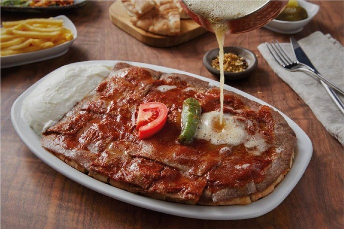 Lahmacun mu yoksa iskender mi?
