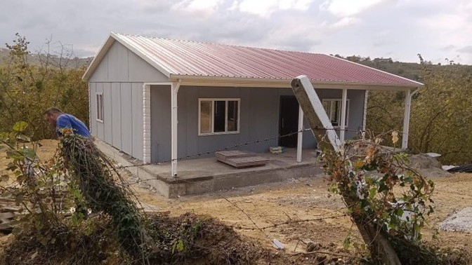 40 bin TL'ye prefabrik ev buldum, 30 m2. Alayım mı sizce?