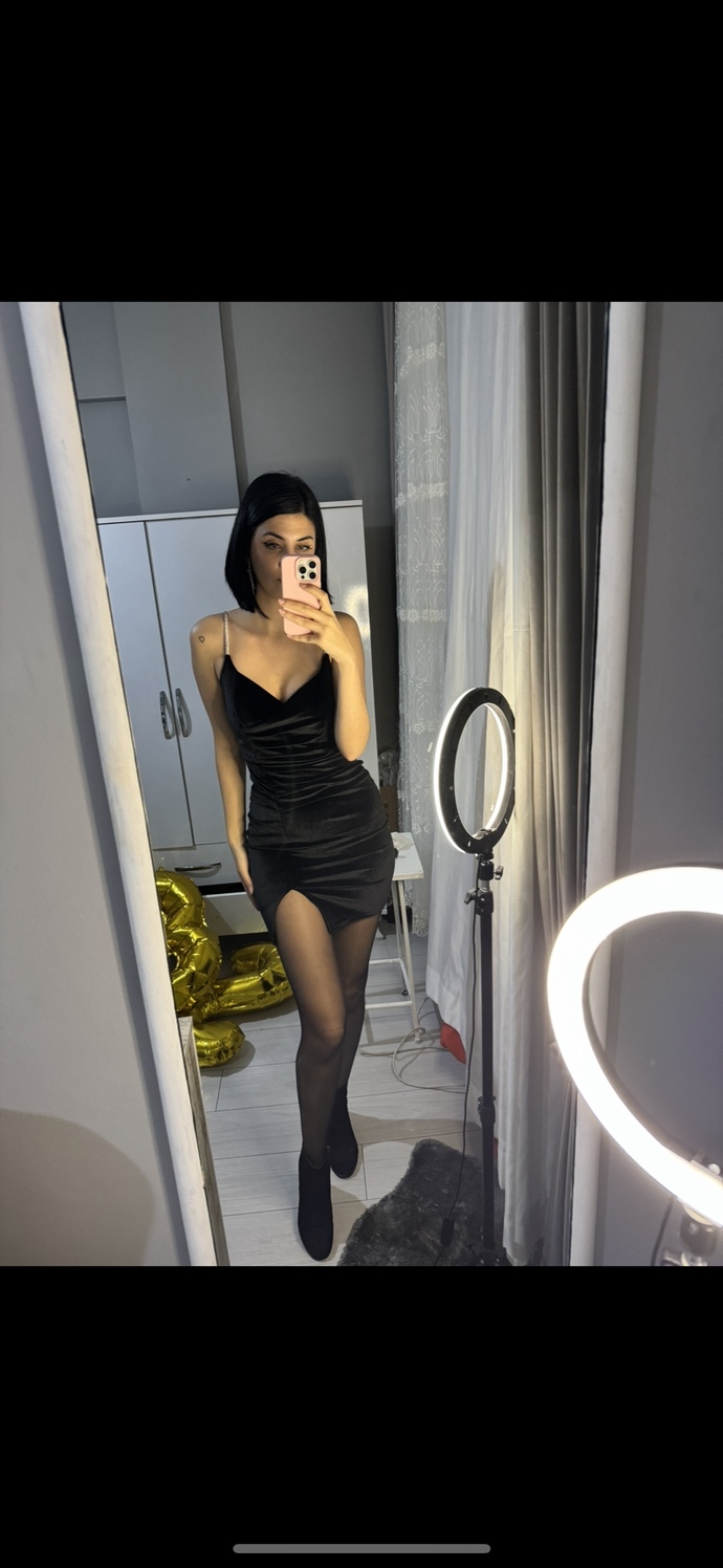 Kombin çizmeyle mi yoksa botla mı daha iyi olur?