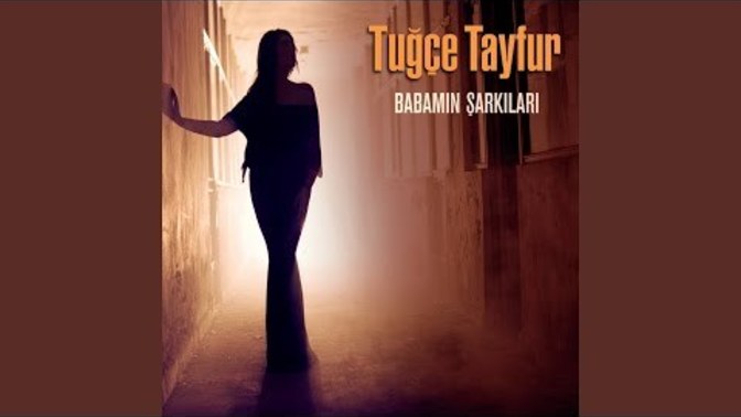 Varlığının delisi yokluğunun tiyakisiyim. dediğiniz biri var mı?