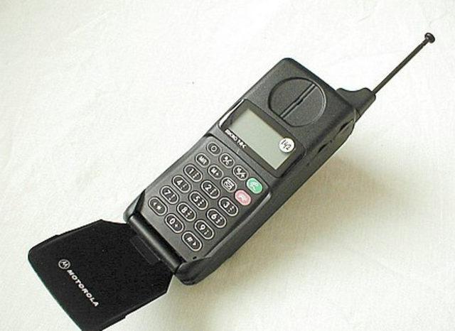 İlk telefonunuz neydi?