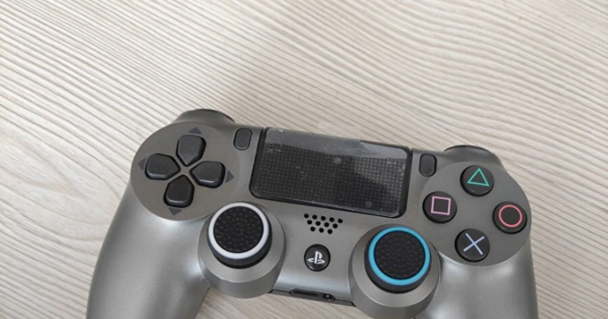 Gamepad hangi rengi daha hoş? KizlarSoruyor