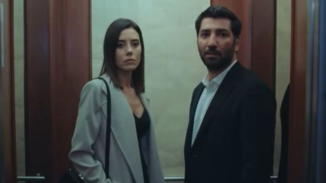 Minnoş kalbiniz kırıldığında sevmeyi mi bırakır yoksa sevgiyi göstermeyi mi?