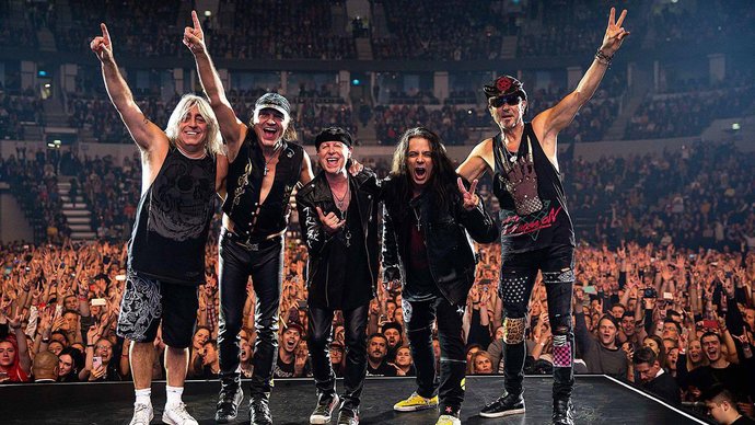 Dünyaca ünlü rock grubu Scorpions’un İstanbulda vereceği konserin biletleri bugün satışa çıkacak! Gitmeyi düşünüyor musunuz?