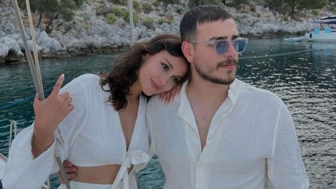 Sevmek, evlilik kararı almak için yeterli bir sebep midir?