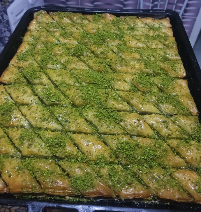 Herkese günaydın, dün yaptığım baklava nasıl olmuş?