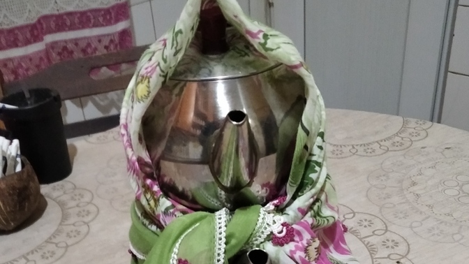 Değerli arkadaşım @novel ben açık çay sevmem deyince ona kapalı çay demledim. Al işte oldu mu 😂?