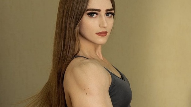 Yolda yürürken omuz atsa ne yapardınız?