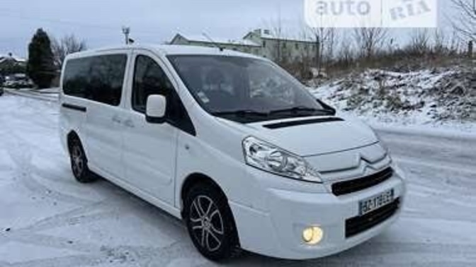Hangi araç daha güzel şekli?