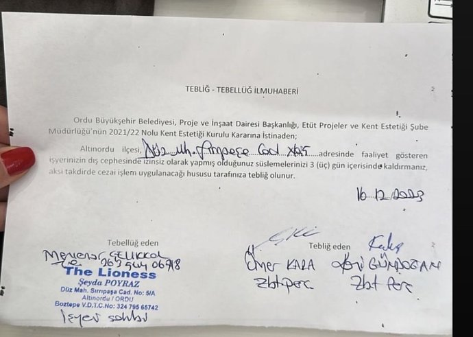 Ordu Belediyesi, yeni yıl süslemesi yapan bir işletmeyi süslemeleri kaldırması için uyarmış. Süsleme yapmak yasak mı?