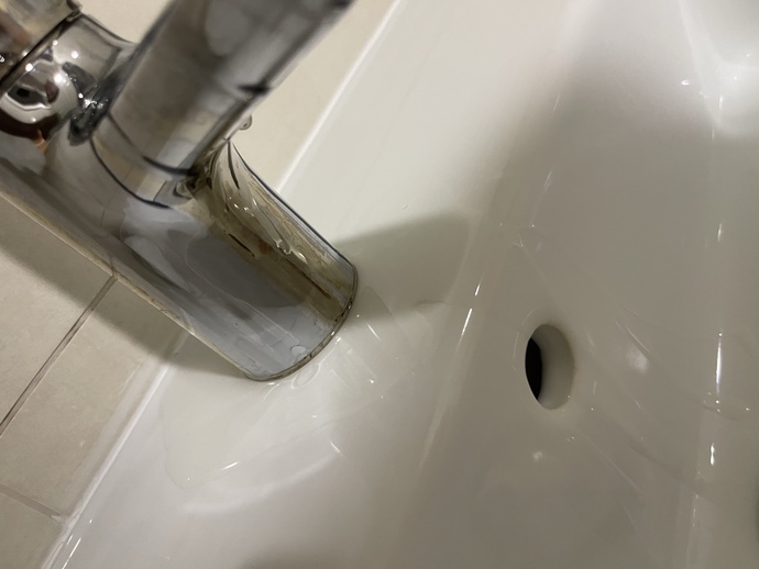 Banyo musluğu lekesi nasıl çıkar?