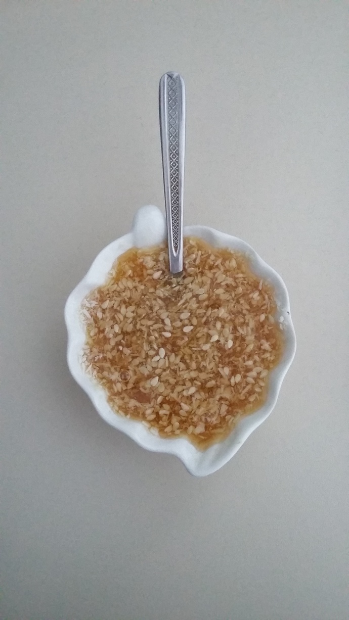 Çılgın bir gıda deneyi yaptım, balın i̇çine zencefil, susam, kokonat koydum bakalım yedikten sonra ne olacak, nasıl olmuş?