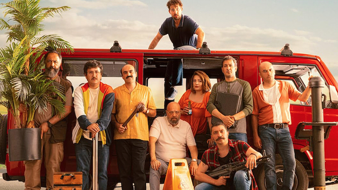Ölümlü Dünya 2, yılın hasılat rekorunu kırdı! Filmi izledin mi/izleyecek misin?