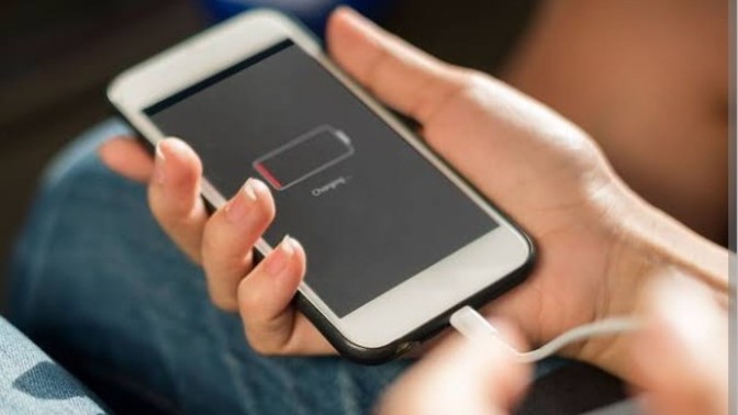 Telefonunuzu ne sıklıkla şarja takıyorsunuz?