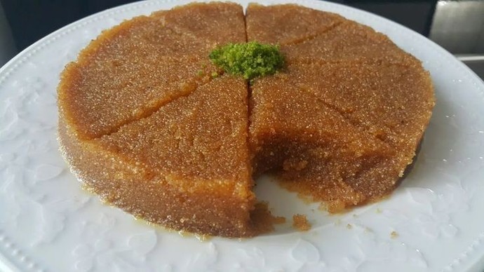 İrmik helvası mı yoksa un helvası mı hangisini seversin?