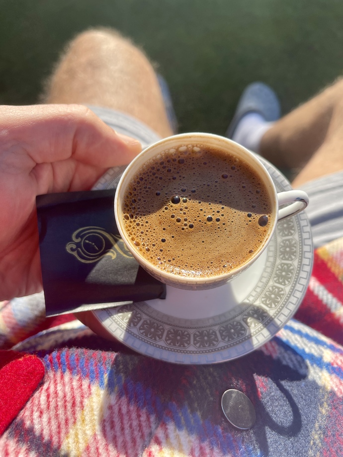 Yalnızlığı seviyor musun? Yalnız olduğunda yalnızlık sana neler hissettiriyor?