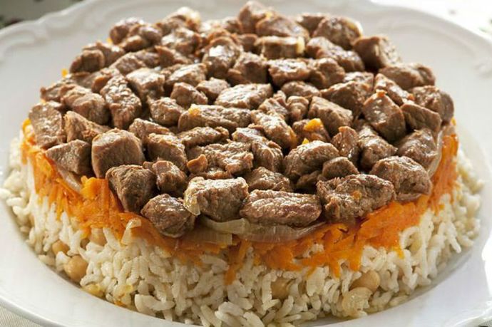 Tarafını seç! etli pilav mı, tavuklu pilav mı?