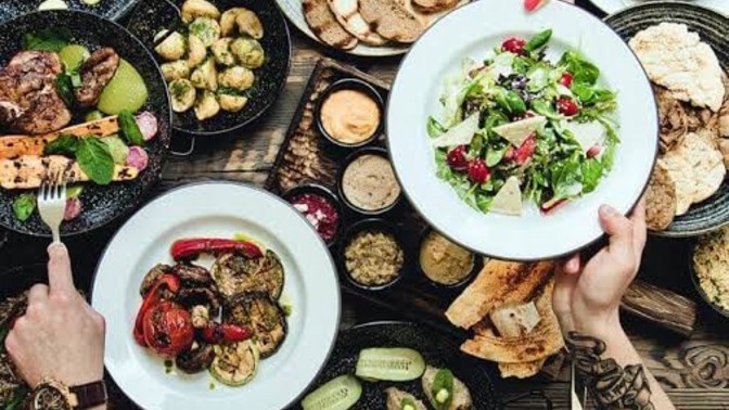 Yemek yerken dikkat edilmesi gereken şeyler nelerdir?