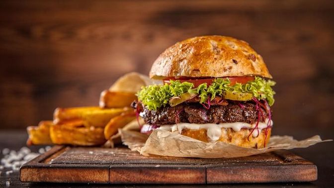 Tavuk burger mi et burger mi seversiniz?