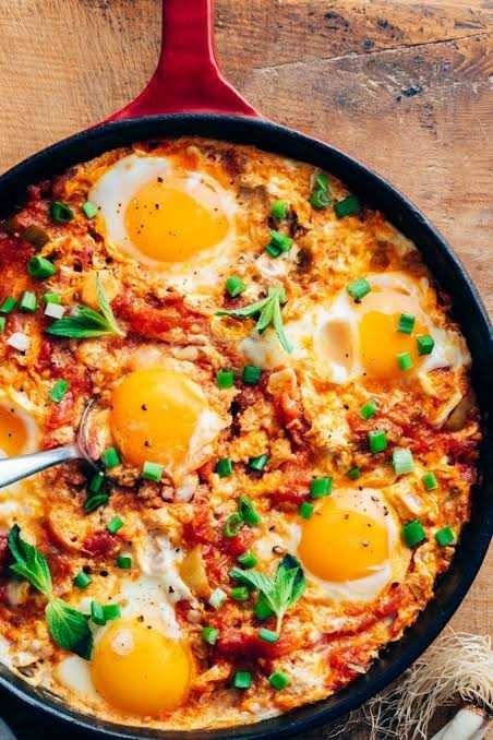 Menemene baharat atılır mı?