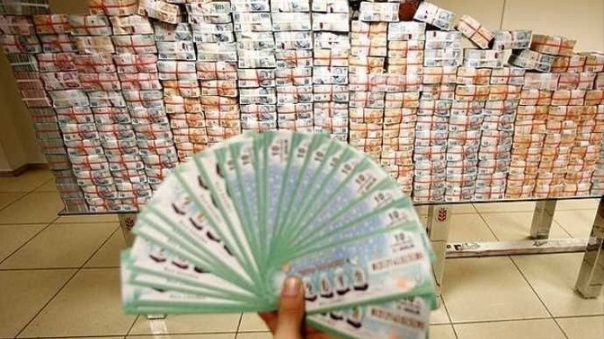 Milli piyango bileti alacak mısınız?