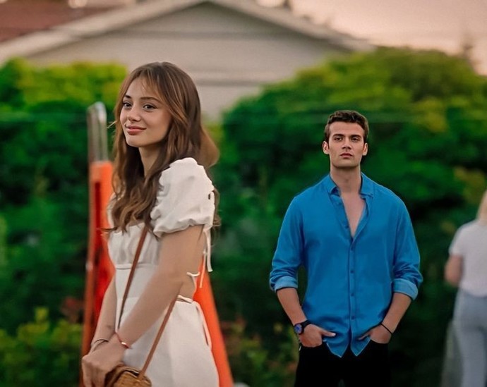 İlişkiniz olduğu sürece senin sevgilin asla ne yapamaz?