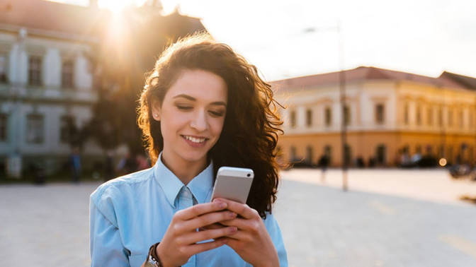 Telefon bağımlısı biri ile sevgili olabilir misiniz?