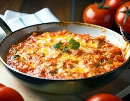 Menemen soğanlı mı olur soğansız mı?