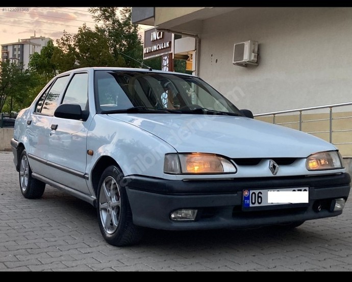 Renault 19 Europa 1.9 dizel nasıl buluyorsunuz?