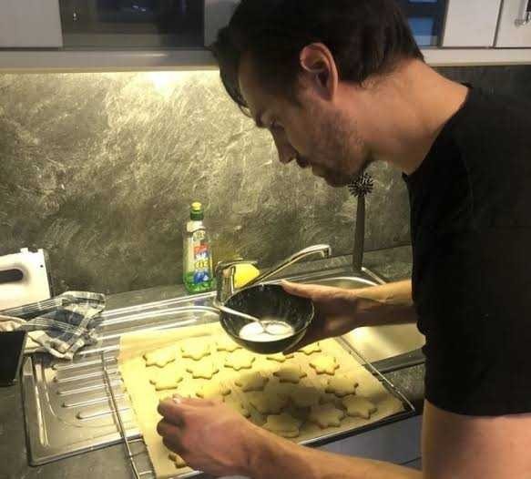 Yemek yapan erkek çekiciliği tarihe mi karıştı?