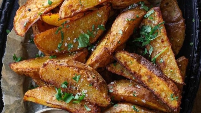 Koşun!⛷ Patates kızartması fırında mı, tavada mı güzel olur?
