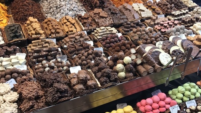 Sizce hangi ülkenin çikolatası güzel?