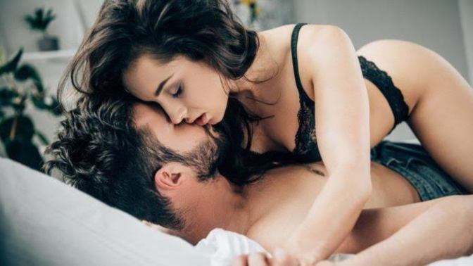 Seks esnasında partnerinizi çılgına çevirecek en kışkırtıcı hamleniz nedir?